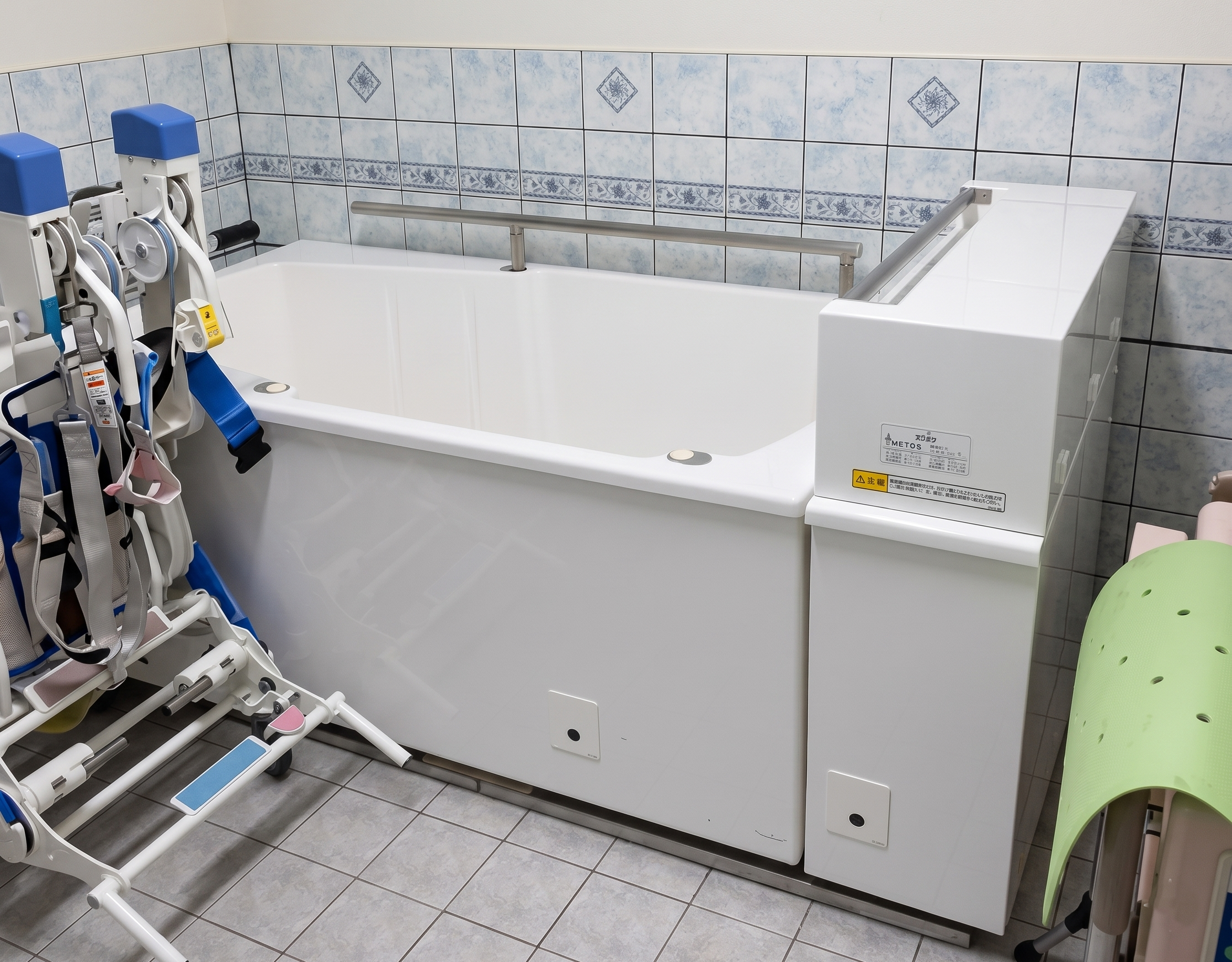 Accessible Bathtub